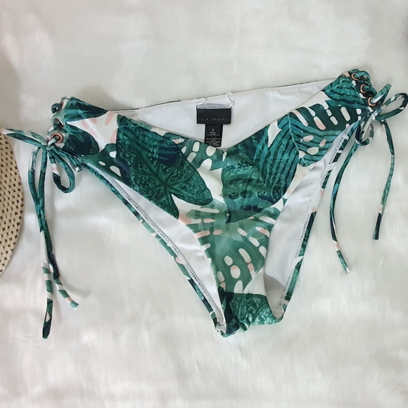 La Hearts Other - L.A Hearts Bikini Bottom V-Front